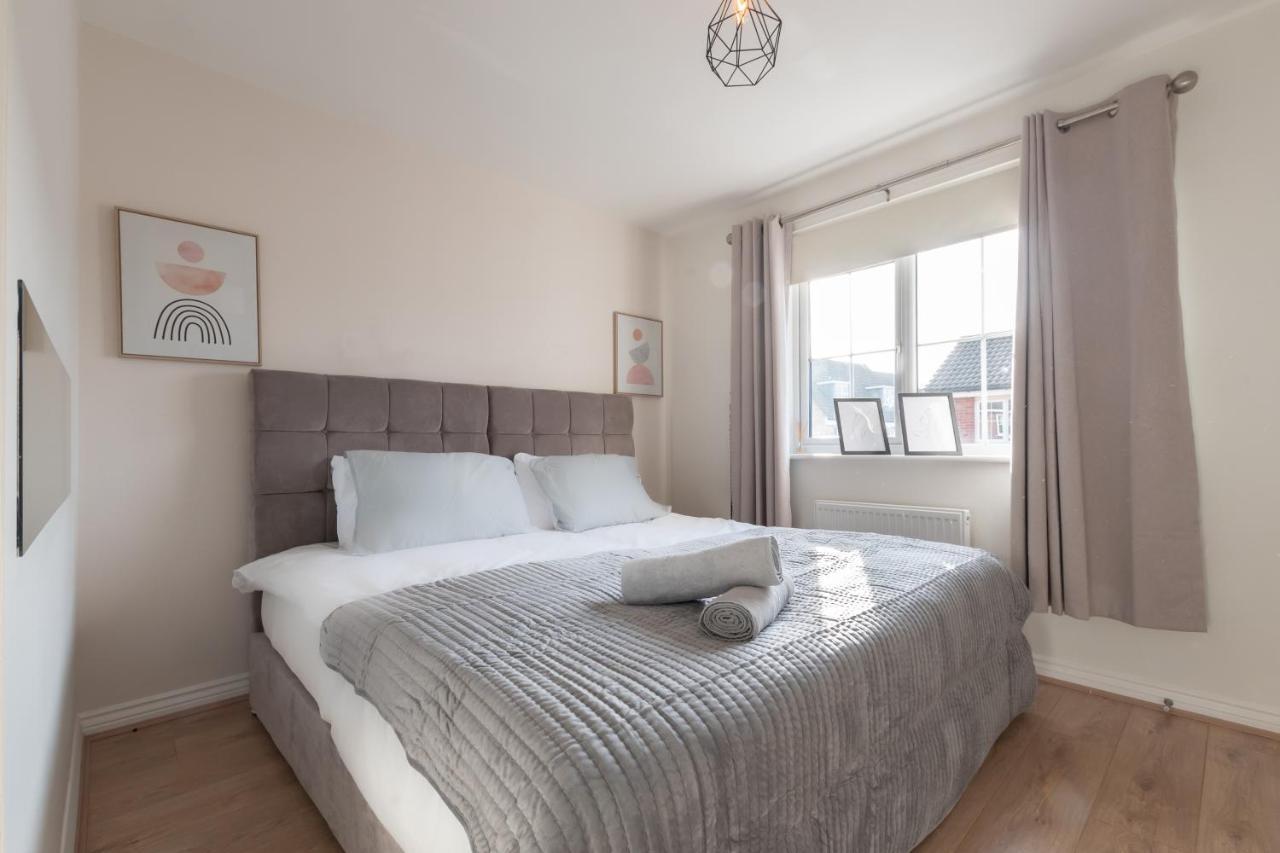 Cheerful 3 Bedroom House - Sleeps 7 Alwalton Dış mekan fotoğraf